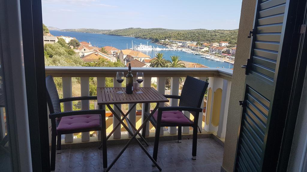 Apartment Azaleja Сали Экстерьер фото